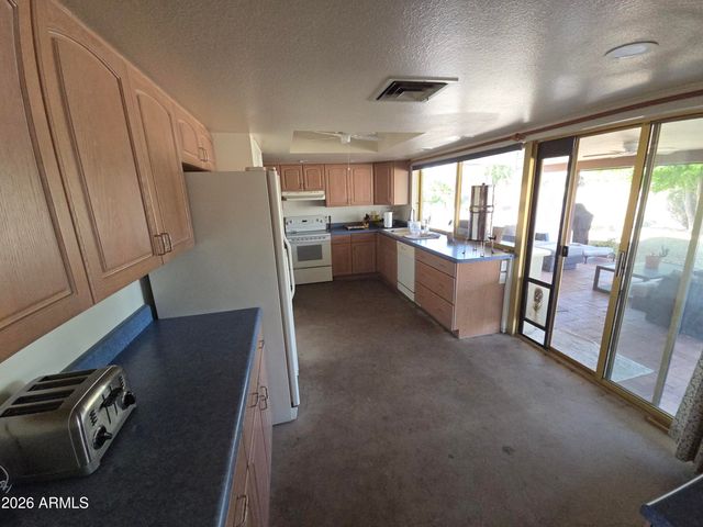 9060 N ARROYA VISTA Drive, Phoenix, AZ 85028