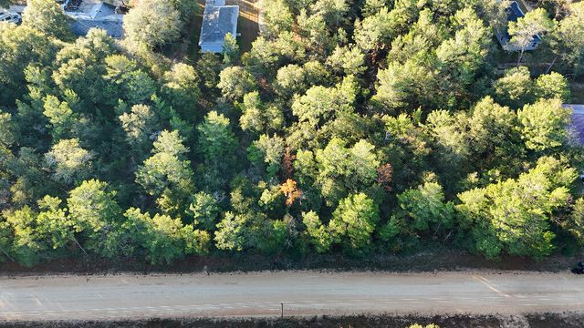 18 Shorey Drive, Defuniak Springs, FL 32433