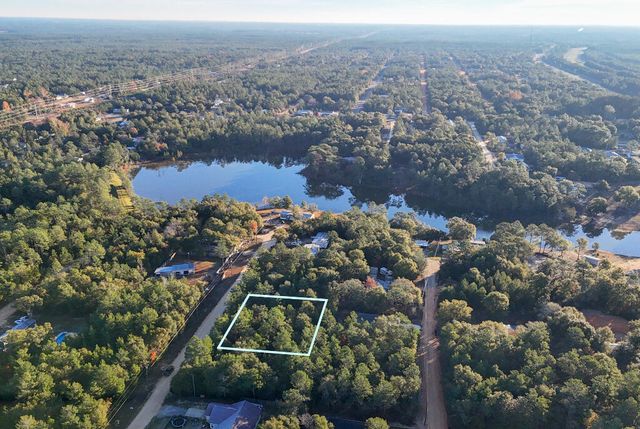 18 Shorey Drive, Defuniak Springs, FL 32433