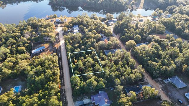 18 Shorey Drive, Defuniak Springs, FL 32433