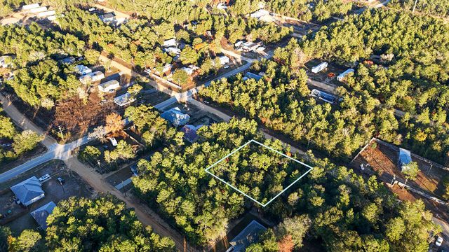 18 Shorey Drive, Defuniak Springs, FL 32433