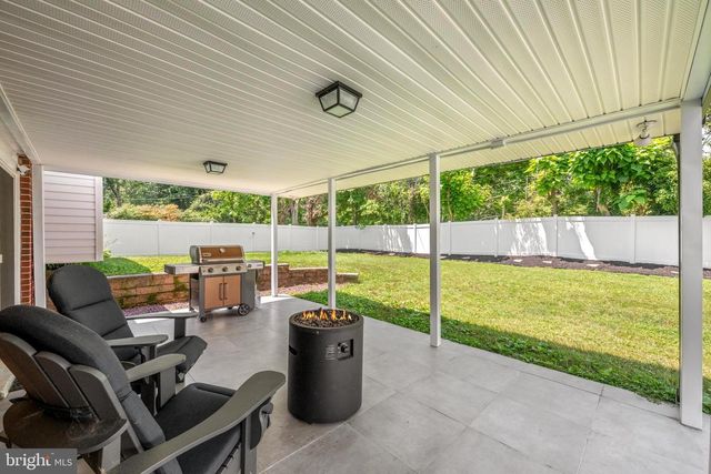 2115 WESTMINSTER DR, Wilmington, DE 19810