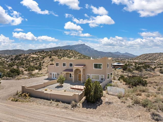 115 Camino De Las Huertas, Placitas, NM 87043