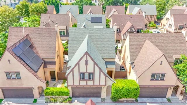 9269 Tobias, Panorama City, CA 91402