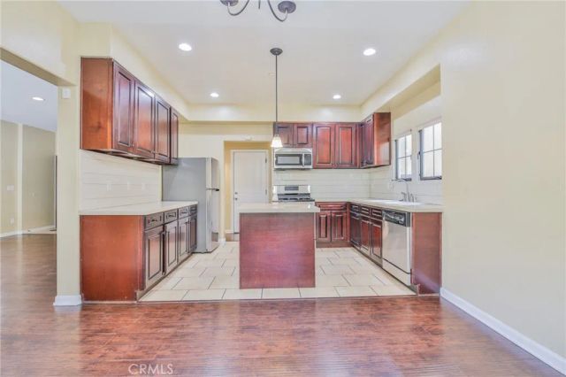 9269 Tobias, Panorama City, CA 91402