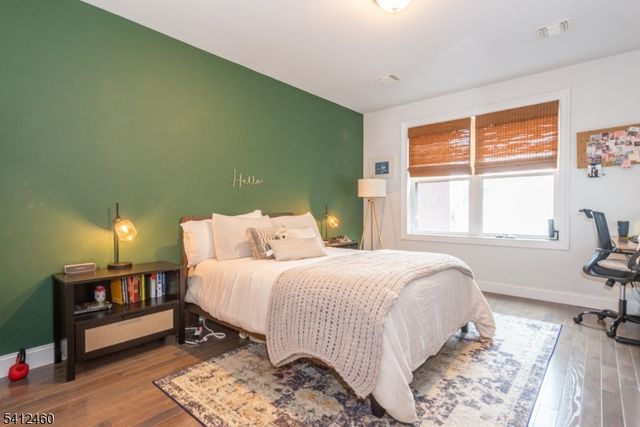 90 Clinton Ave 206, Newark City, NJ 07114