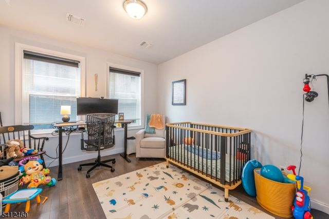 90 Clinton Ave 206, Newark City, NJ 07114