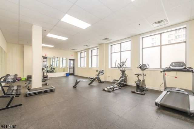 90 Clinton Ave 206, Newark City, NJ 07114