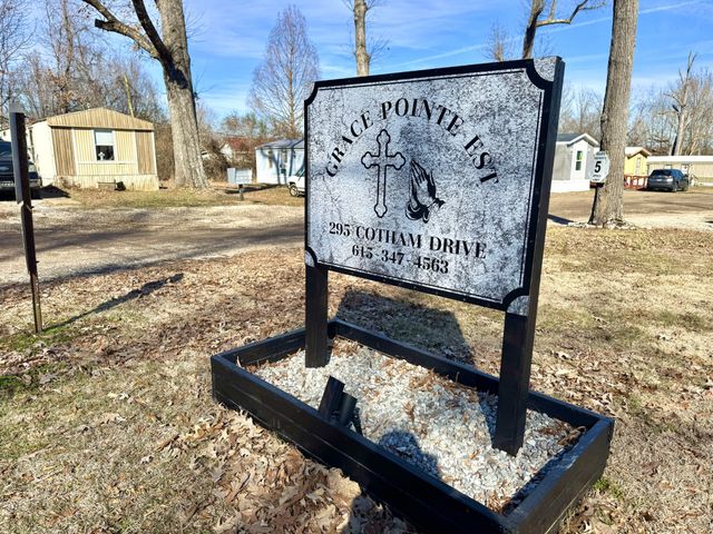 295 Cotham Dr, Huntingdon, TN 38344