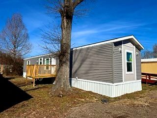 295 Cotham Dr, Huntingdon, TN 38344