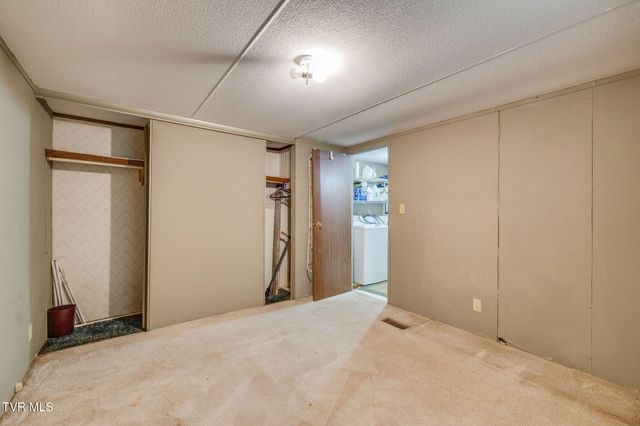 200 Ingram Branch Road, Roan Mountain, TN 37687