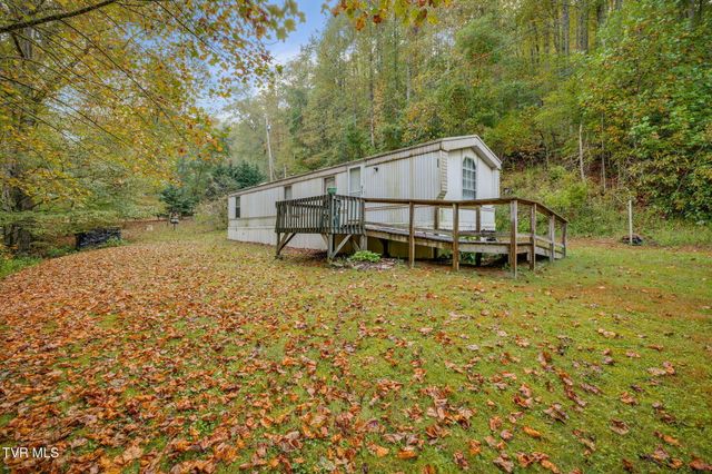200 Ingram Branch Road, Roan Mountain, TN 37687