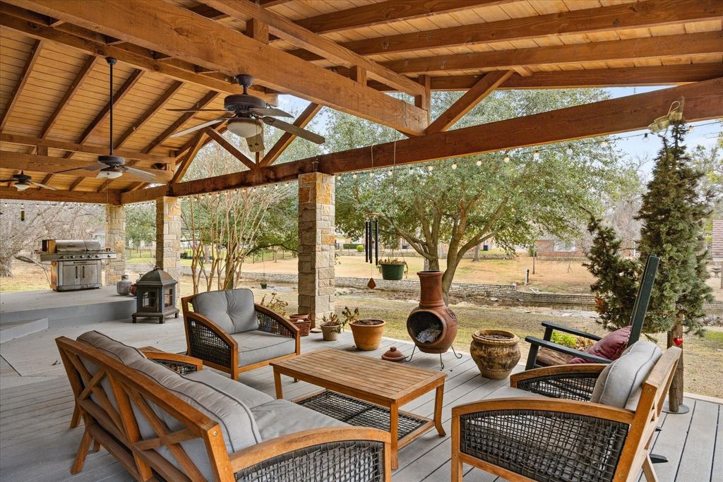 5614 Pecos Court, Granbury, TX 76049 — exterior