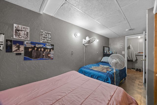 133 Commonwealth Ave B, Worcester, MA 01604