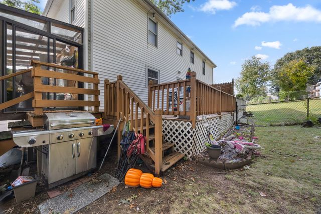 133 Commonwealth Ave B, Worcester, MA 01604