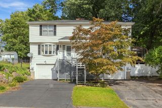 133 Commonwealth Ave B, Worcester, MA 01604