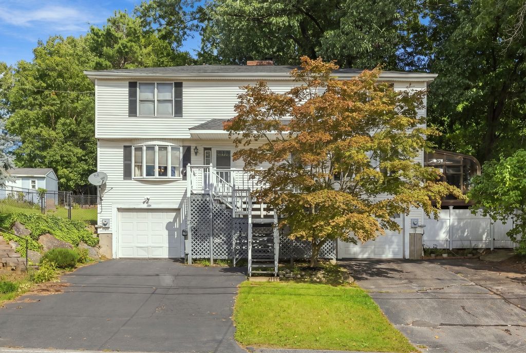 133 Commonwealth Ave B, Worcester, MA 01604