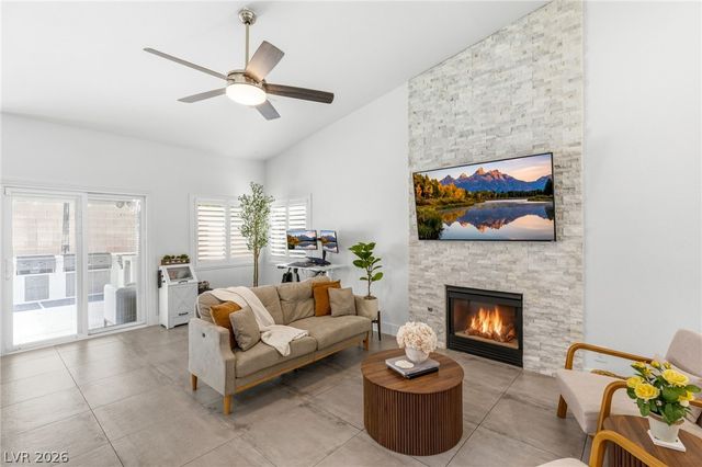10615 Magazzini Court, Las Vegas, NV 89141