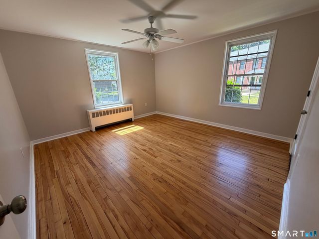 193 Virginia Avenue A, Bridgeport, CT 06610