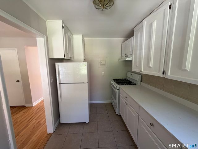 193 Virginia Avenue A, Bridgeport, CT 06610