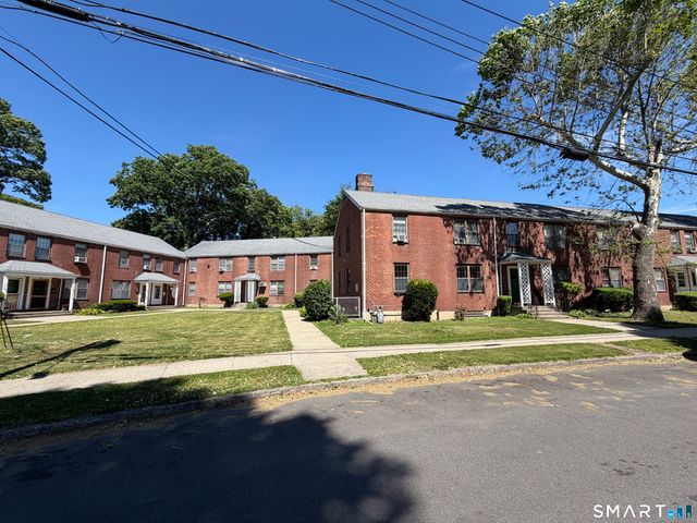 193 Virginia Avenue A, Bridgeport, CT 06610