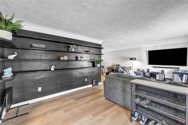 29038 Fuller Avenue, Wickliffe, OH 44092