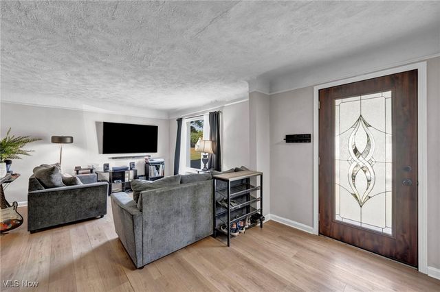 29038 Fuller Avenue, Wickliffe, OH 44092