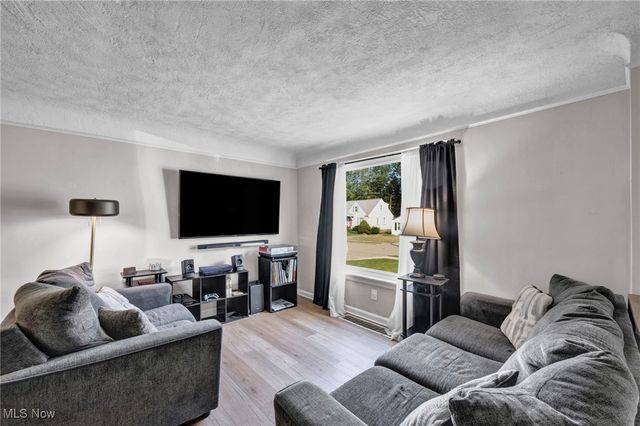 29038 Fuller Avenue, Wickliffe, OH 44092