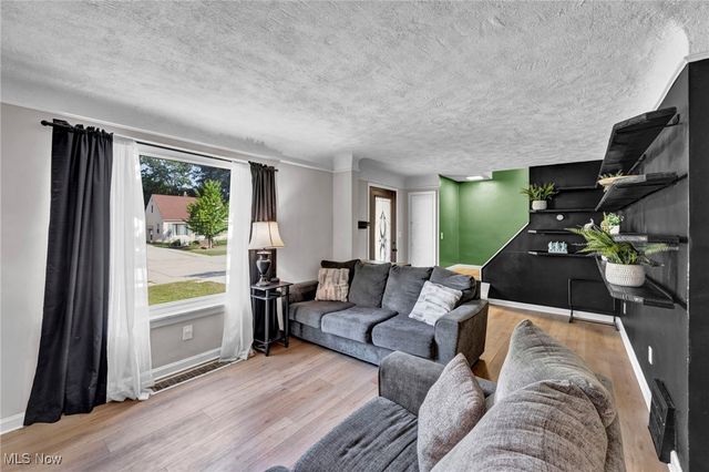 29038 Fuller Avenue, Wickliffe, OH 44092