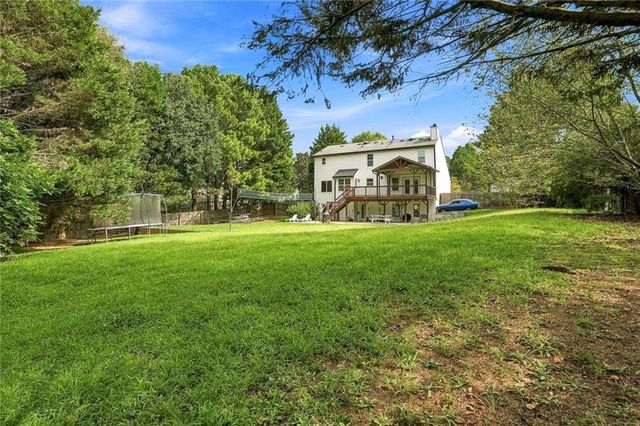 1080 Big Haynes Drive, Grayson, GA 30017