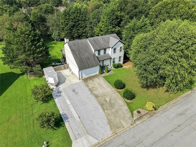 1080 Big Haynes Drive, Grayson, GA 30017