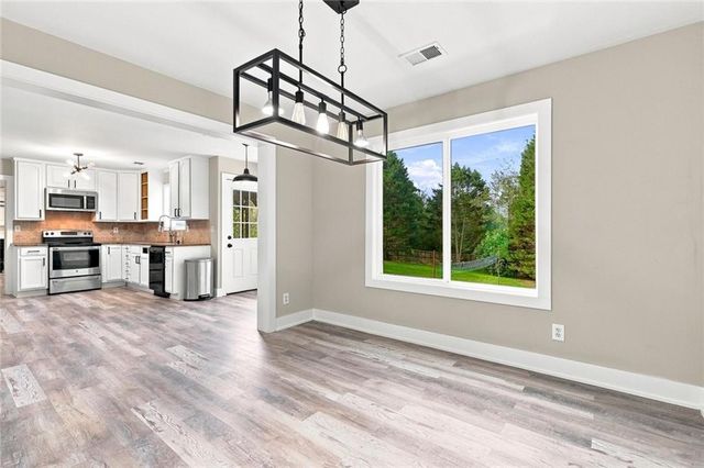 1080 Big Haynes Drive, Grayson, GA 30017