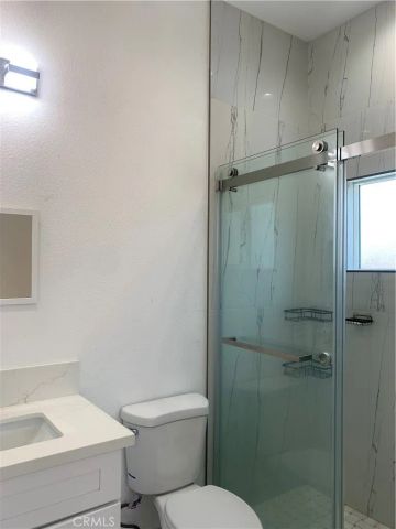 1330 W 10th Street 2, Santa Ana, CA 92703