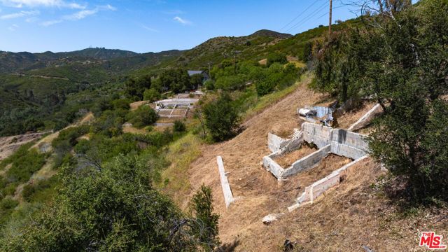 4015 Latigo Canyon Road, Malibu, CA 90265