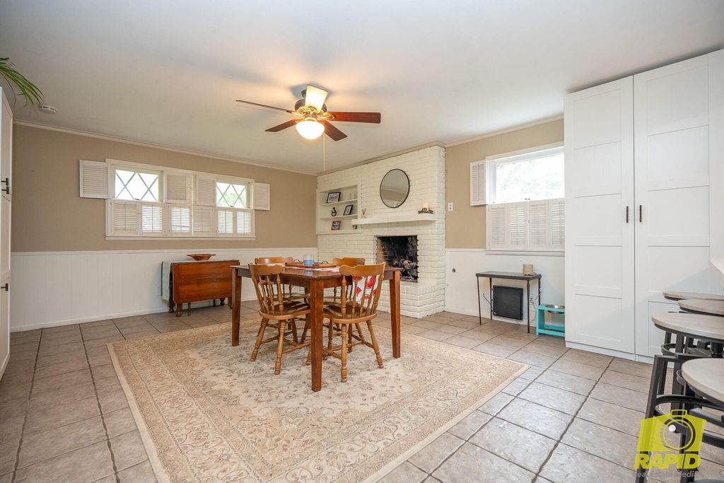 Image 15 of property listing at 409 S Madison Street, San Angelo, TX 76901