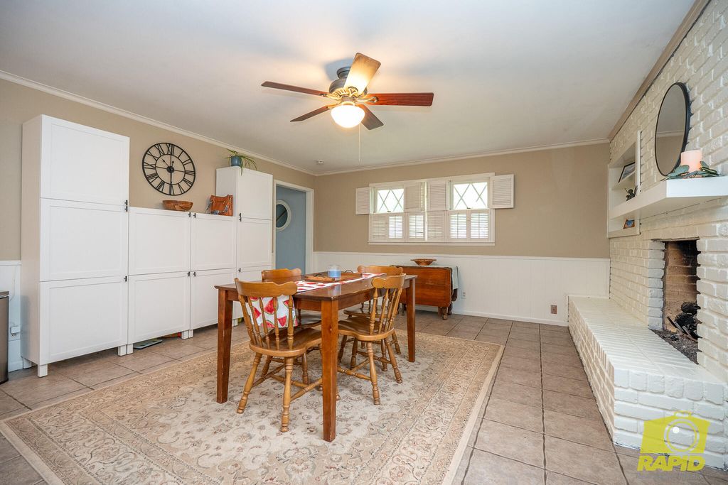 Image 16 of property listing at 409 S Madison Street, San Angelo, TX 76901