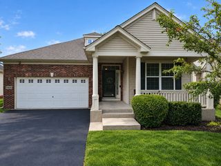 1908 Eton Drive, Hoffman Estates, IL 60192