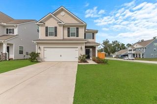 1302 Berry Grove Drive, Summerville, SC 29485
