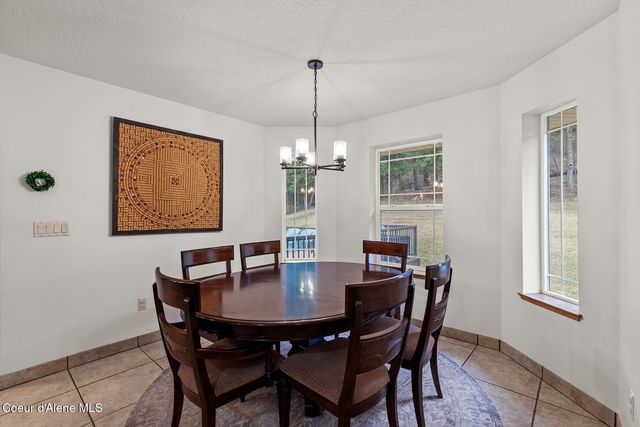 11074 W Riverview Dr, Post Falls, ID 83854