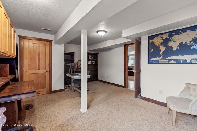 11074 W Riverview Dr, Post Falls, ID 83854