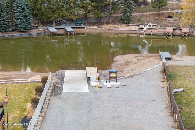 11074 W Riverview Dr, Post Falls, ID 83854