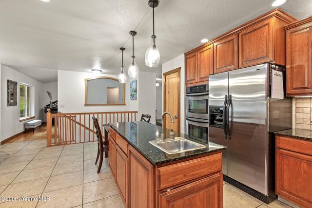 11074 W Riverview Dr, Post Falls, ID 83854