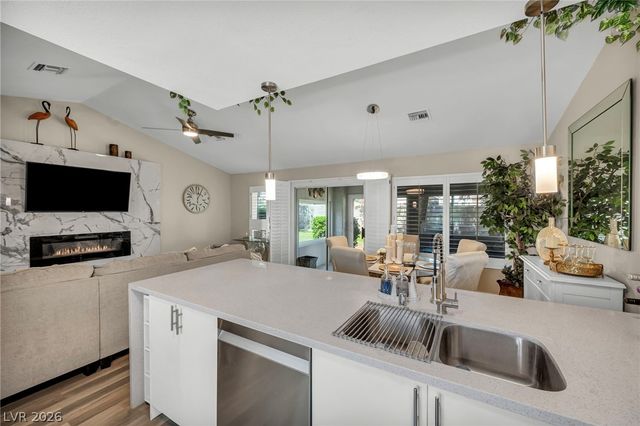 8912 Evening Star Drive, Las Vegas, NV 89134