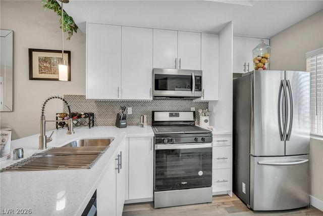 8912 Evening Star Drive, Las Vegas, NV 89134