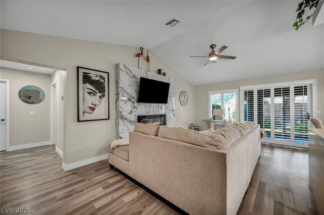 8912 Evening Star Drive, Las Vegas, NV 89134