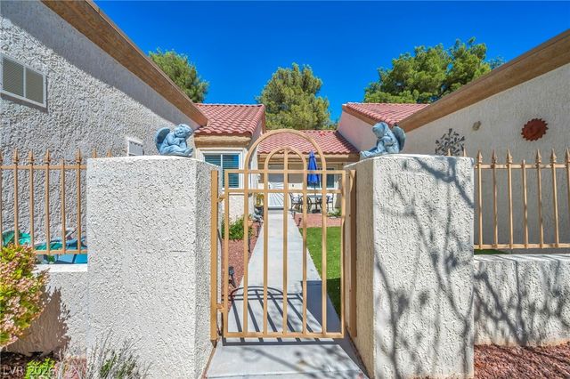 8912 Evening Star Drive, Las Vegas, NV 89134