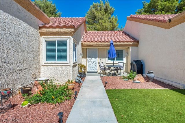 8912 Evening Star Drive, Las Vegas, NV 89134
