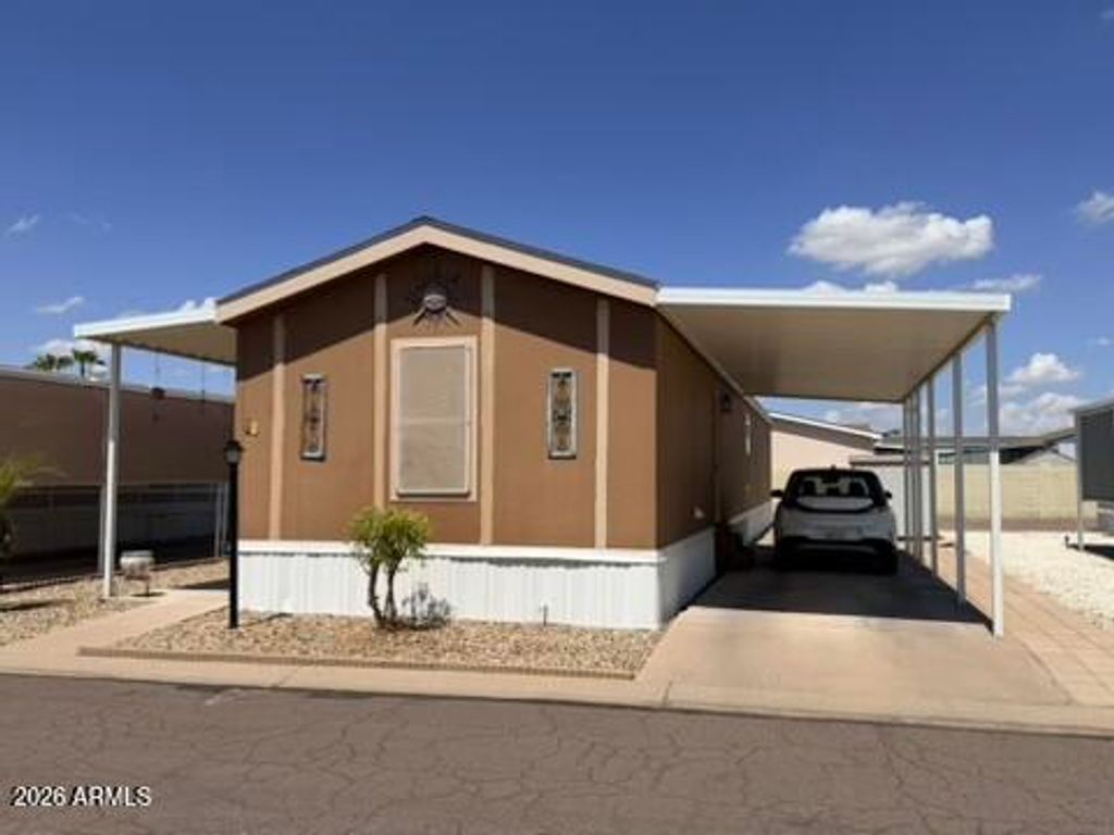 7810 W PEORIA Avenue 40, Peoria, AZ 85345 — photo 2