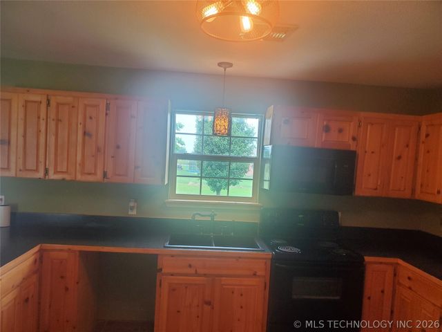 164 Timothy, Calera, OK 74730