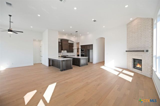 121 Cherokee Sedge Path, San Marcos, TX 78666